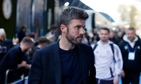 Carrick lên tiếng về tương lai tại MU