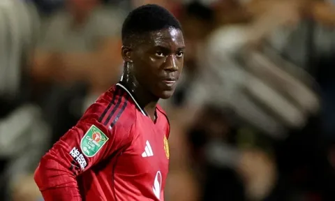 Pogba dành lời khuyên cho Mainoo