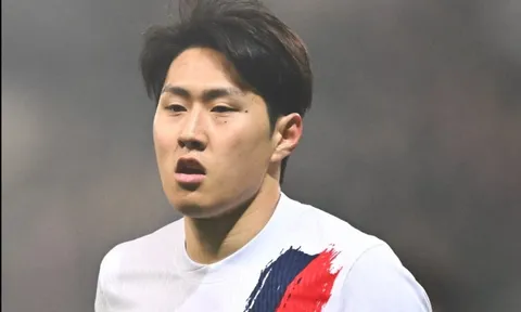 Saudi Arabia săn đón Lee Kang-in