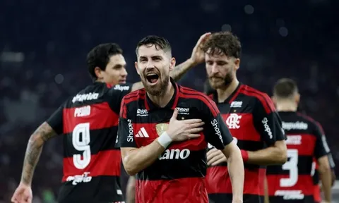 Lịch trình điên rồ của Jorginho và đồng đội