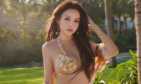 Huyền Baby mặc đồ bơi hai mảnh gợi cảm tột độ