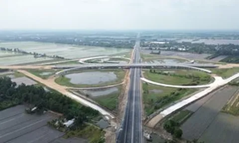 Phương tiện được lưu thông trên cao tốc Hậu Giang-Cà Mau từ 11h30 ngày 29/4