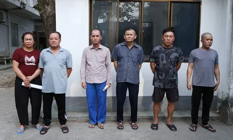 Khởi tố 6 đối tượng lừa bán "đồng đen" giả, chiếm đoạt hơn 300 triệu đồng