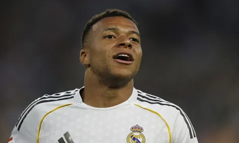 Mbappe gây tranh cãi