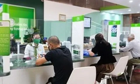 Từ nay, Vietcombank chính thức áp dụng quy định mới: 3 trường hợp bị khóa tài khoản, "đóng băng" giao dịch