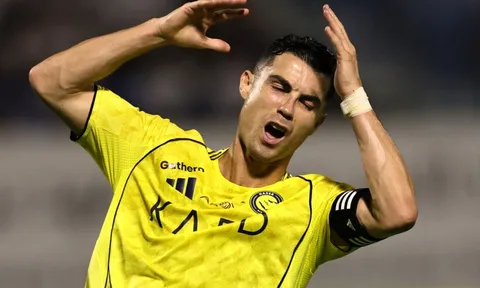 Ronaldo lại trở thành tâm điểm của những lời chỉ trích