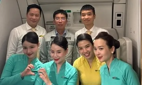 Bác sĩ Bệnh viện Bạch Mai cứu hành khách liệt mặt trên chuyến bay đi Pháp