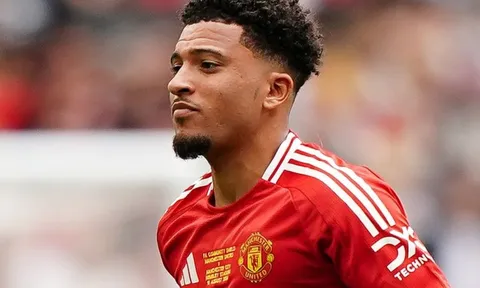 MU thanh lý 9 cầu thủ sau tấm vé Champions League