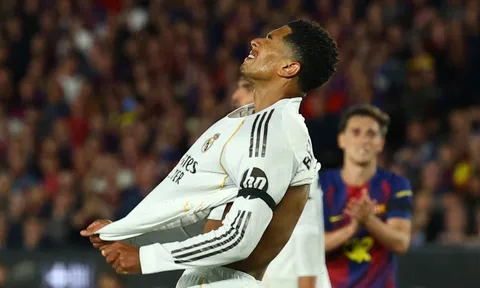 Đế chế Real Madrid sụp đổ ở Camp Nou