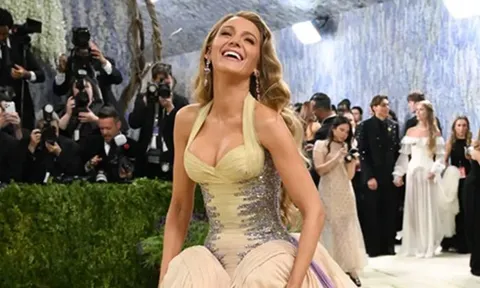 Bạn thân Justin Baldoni chỉ trích Blake Lively vì màn xuất hiện tại Met Gala