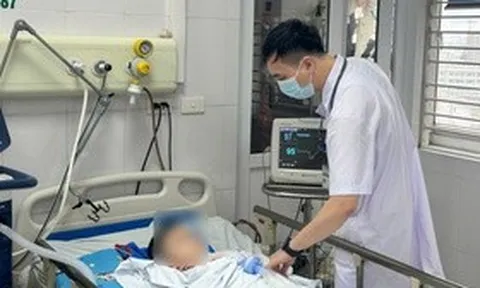 Bác sĩ cảnh báo biến chứng nguy hiểm từ thủy đậu ở trẻ em