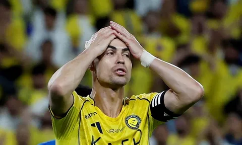 Ronaldo thất thần