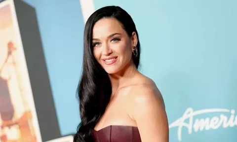 Phản ứng của khán giả khi Katy Perry bày tỏ sự tiếc nuối về tình cũ