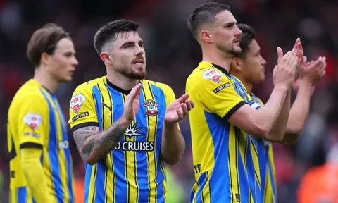 Southampton nguy cơ bị tước cơ hội thăng hạng Premier League