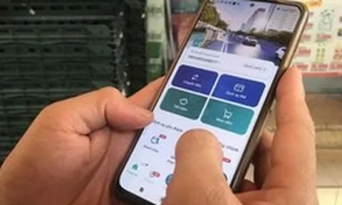 Người chuyển khoản số tiền quá lớn, không phù hợp với độ tuổi, nghề nghiệp,... có thể bị ngân hàng đưa vào diện nghi ngờ