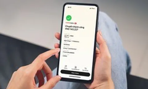 Giao dịch chuyển tiền có thể bị thu phí lên tới 1 triệu đồng: Trường hợp nào bị thu phí, mức phí cụ thể bao nhiêu?