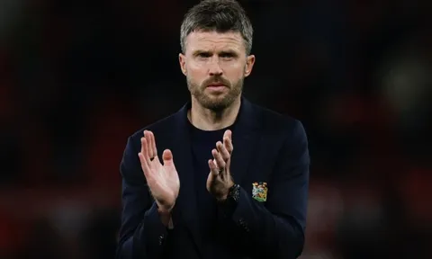 MU đưa ra đề nghị với Carrick