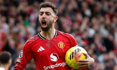 Bruno Fernandes chạm cột mốc lịch sử