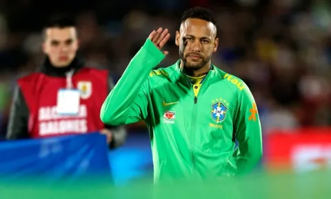 Ancelotti cảnh báo Neymar