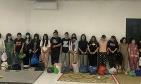 Hơn 32.000 người "sập bẫy" lừa đảo dưới hình thức livestream "cắt đá tìm ngọc"