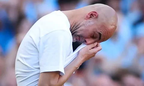 Guardiola bật khóc
