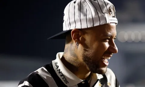 Phản ứng gay gắt của Neymar