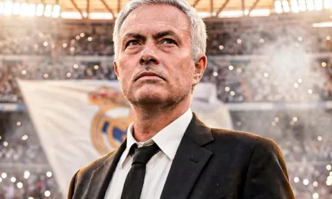 Mourinho đề nghị Real mua 5 tân binh