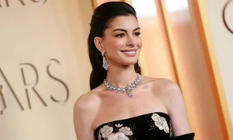 Lời thú nhận của Anne Hathaway về chuyện phẫu thuật thẩm mỹ