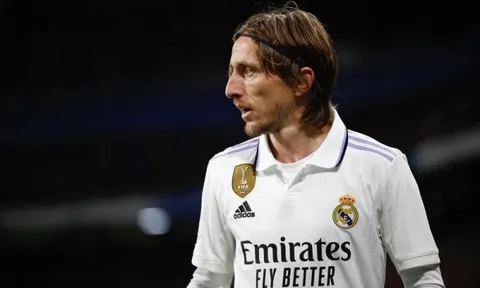 Real Madrid sẵn sàng đưa Modric trở lại