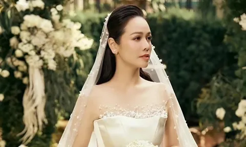 Mừng cho Nhật Kim Anh đã đi thêm bước nữa để hạnh phúc ở tuổi 41