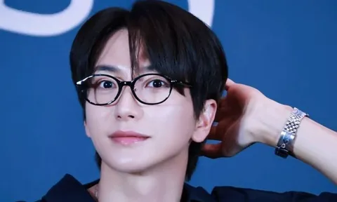 Leeteuk (Super Junior) bị tai nạn giao thông, xe hư hỏng nặng