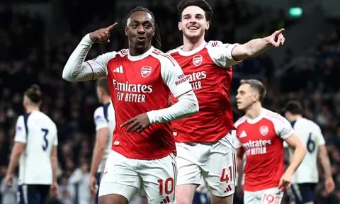 Muốn hạ PSG, Arsenal phải trở thành Chelsea