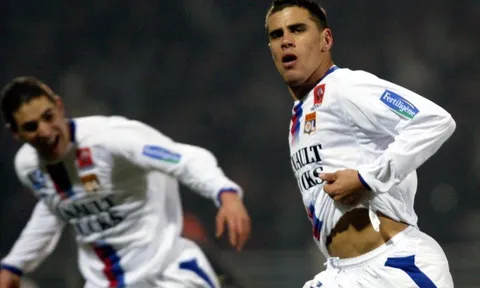 Cầu thủ từng 3 lần vô địch Ligue 1 đột ngột qua đời
