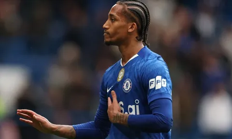 Chelsea dập tắt hy vọng của những kẻ theo đuổi Joao Pedro