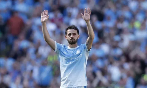 Rào cản cuối cùng ngăn Silva gia nhập Barca