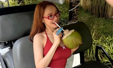 Dáng thắt đáy lưng ong của Nhã Phương đẹp mê mẩn