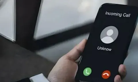 Một người dân "mất trắng" hơn 100 tỷ đồng sau khi tham gia cuộc họp trực tuyến