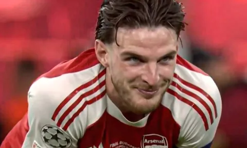 Phản ứng gây chú ý của Declan Rice