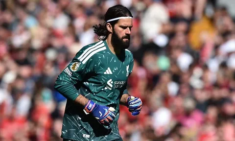 'Cuộc tháo chạy' ở Liverpool chưa dừng lại