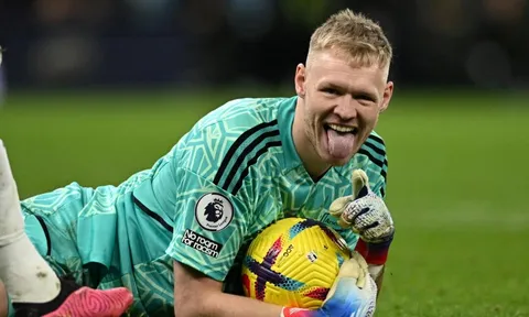 Newcastle sa thải 5 cầu thủ