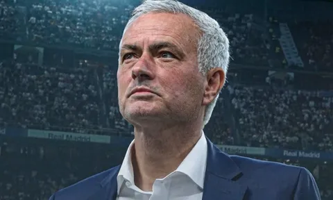 Real Madrid mất số tiền khổng lồ để thay HLV