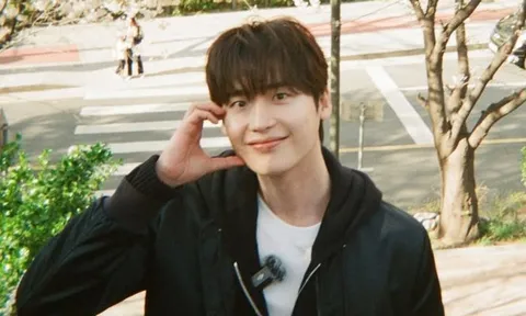 Lee Jong Suk chi tiền không tiếc tay