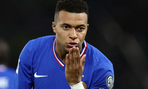 Mbappe và Haaland bước vào trận đấu định nghĩa một kỷ nguyên