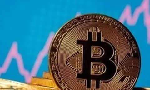 Sức hút của AI và lãi suất cao khiến bitcoin “thủng” mốc 60.000 USD/BTC