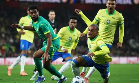 Sao Brazil bật khóc vì chấn thương, nguy cơ lỡ World Cup