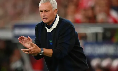 Mourinho muốn Perez phá két vì ngôi sao Premier League