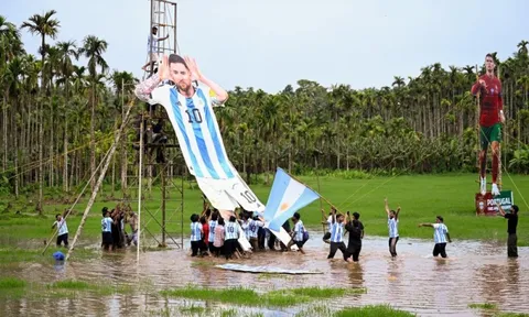 Cổ vũ World Cup kiểu Ấn Độ