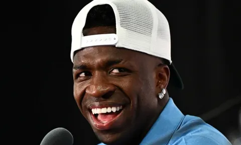 Vinicius có được nhảy khi ăn mừng bàn thắng?