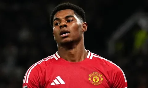 Cánh cửa tới Bayern mở ra với Rashford