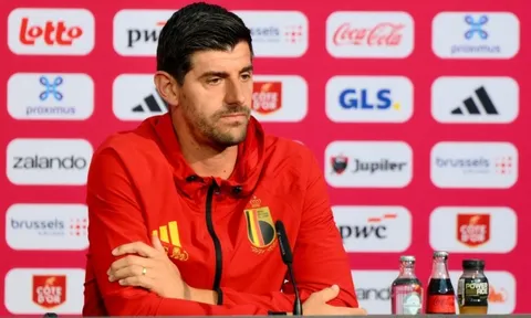 Courtois nhớ về mâu thuẫn trước ngày tái ngộ Mourinho